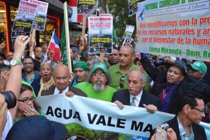 Marcha Verde arremete contra la corrupción tras primer año de creado frente al palacio nacional